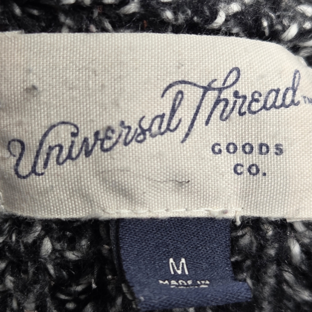 Universal Thread Black Grey White Long Sleeve Hea… - image 5